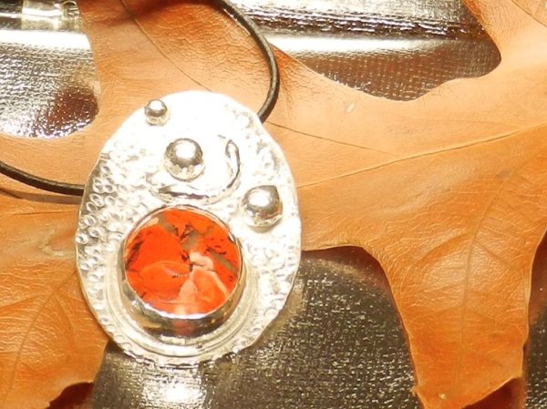 Red Agate on Silver Pendant - Image 2